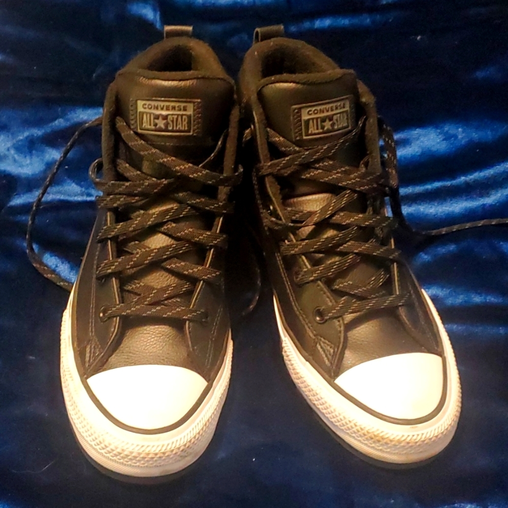Black leather men's Converse